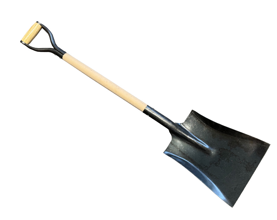 Square mouth shovel with 80cm handle and metal D-grip